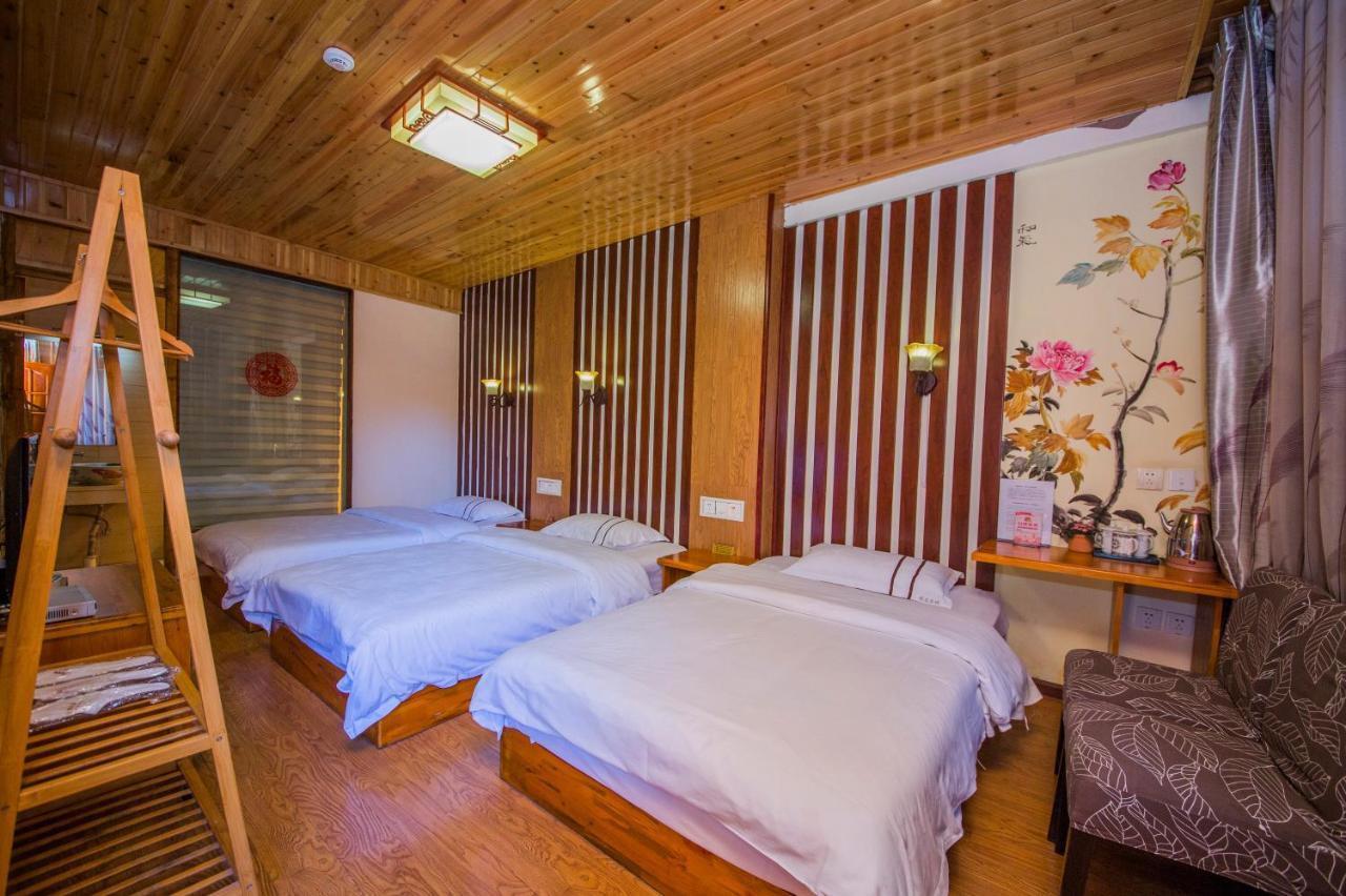 Lijiang Rongyi Homestay Екстериор снимка