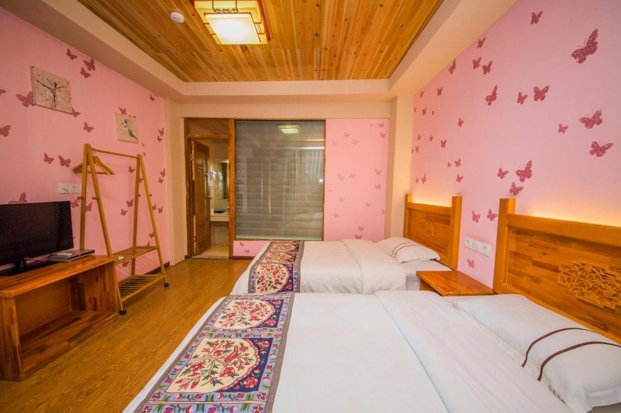 Lijiang Rongyi Homestay Екстериор снимка